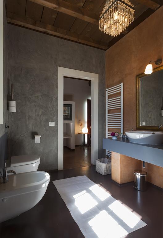 Agriturismo Cascina Marzana Hotel Pavia Luaran gambar